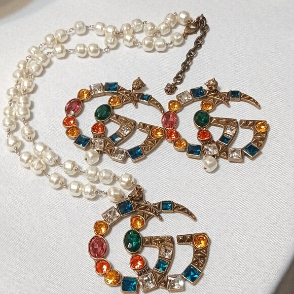 Vintage multicolored, crystal rhinestone, Gucci, necklace and earring set - Picture 7 of 14
